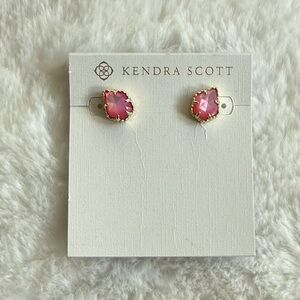 Kendra Scott Tessa Fuchsia Earrings